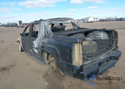 2011 Chevrolet Avalanche 1500 Lt1 from USA, damaged, VIN 3GNTKFE39BG145685